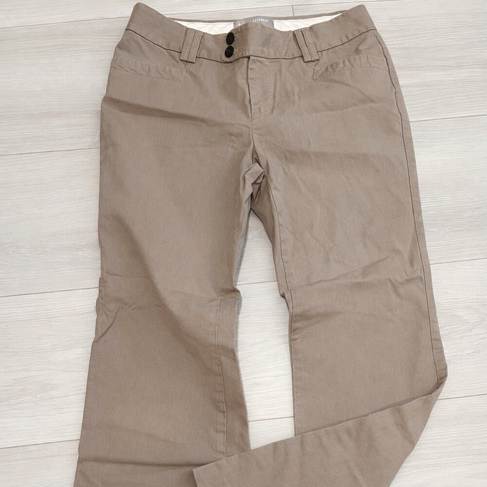 Banana Republic Taupe Jeans petite Martin Fit New. Size 4